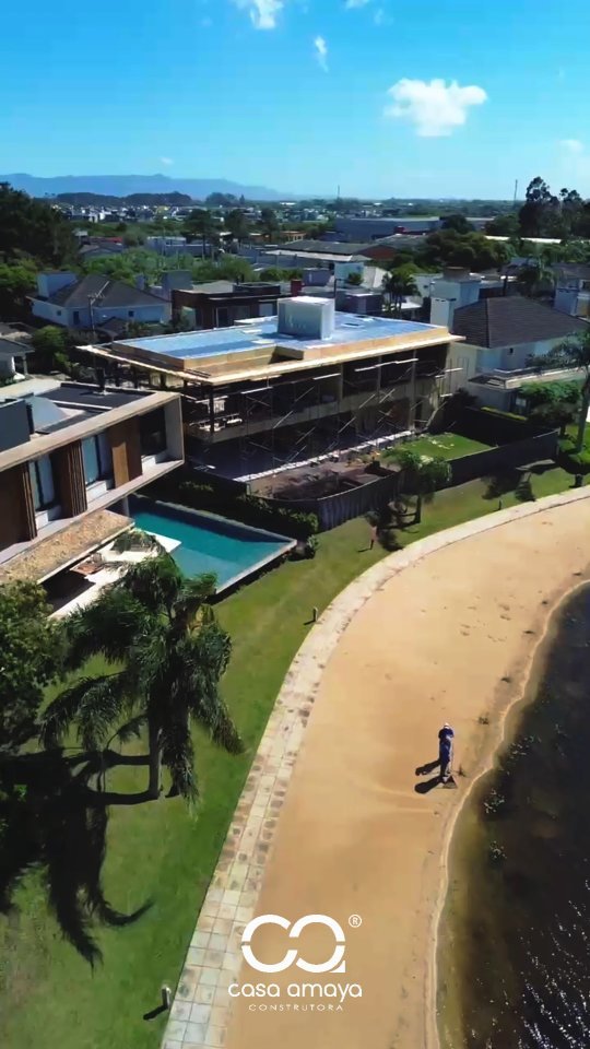 Vista aérea da Casa Muxarabi durante a execução